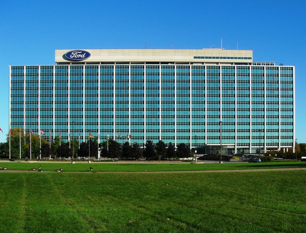 FORD MOTOR CO