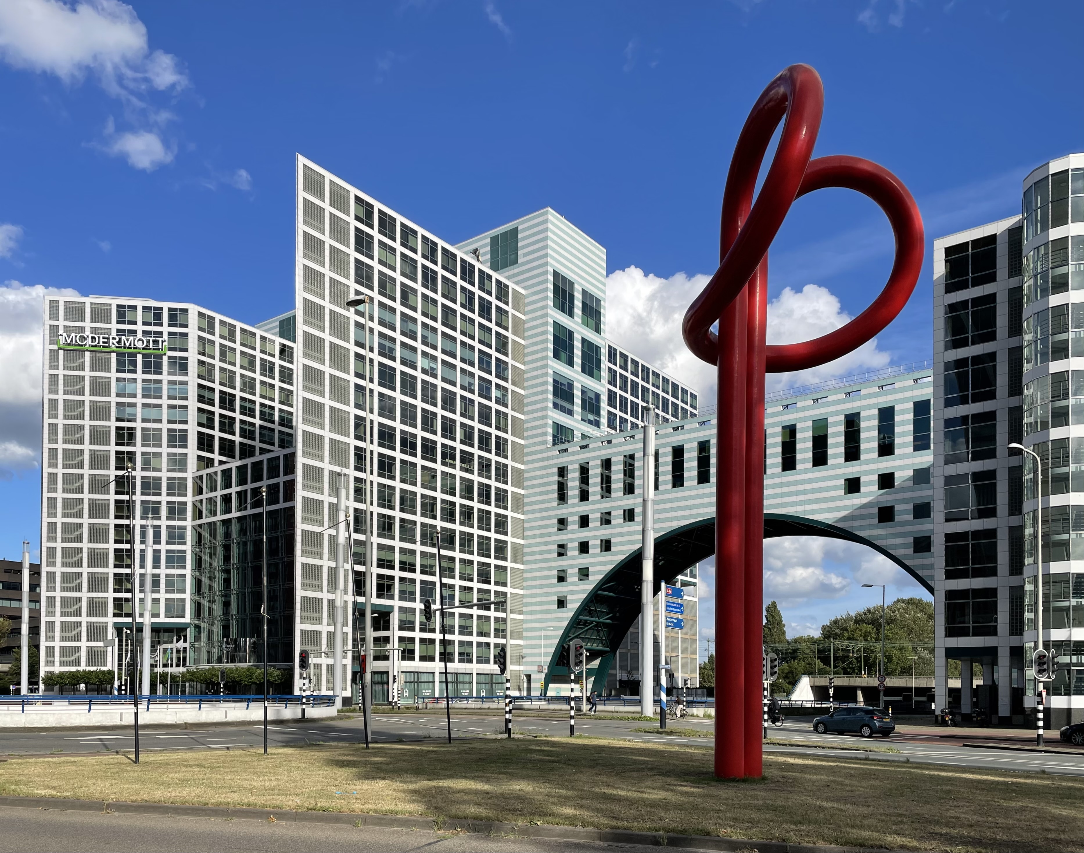 MCDERMOTT INTERNATIONAL INC