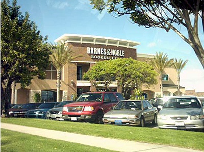 BARNES & NOBLE INC